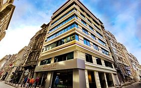 Weingart Istanbul